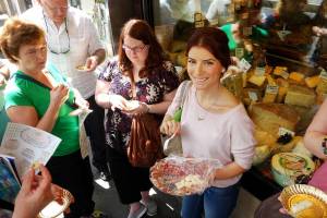 Experiential sightseeing, such as this food tour of Romes Testaccio neighborhood, is time and money well spent. (Rick Steves)