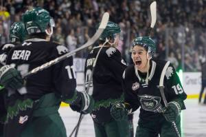 Zackary Shantz #19 of the Everett Silvertips celebrates after beating the Kelowna Rockets in Game 5 of the Western Hockey League second round to advance to the Western Conference Finals on Friday, April 17, 2026 in Everett, Washington. (Olivia Vanni / The Herald)